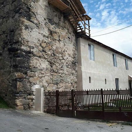 Hotel Guesthaus King Seti Mestia Exteriér fotografie