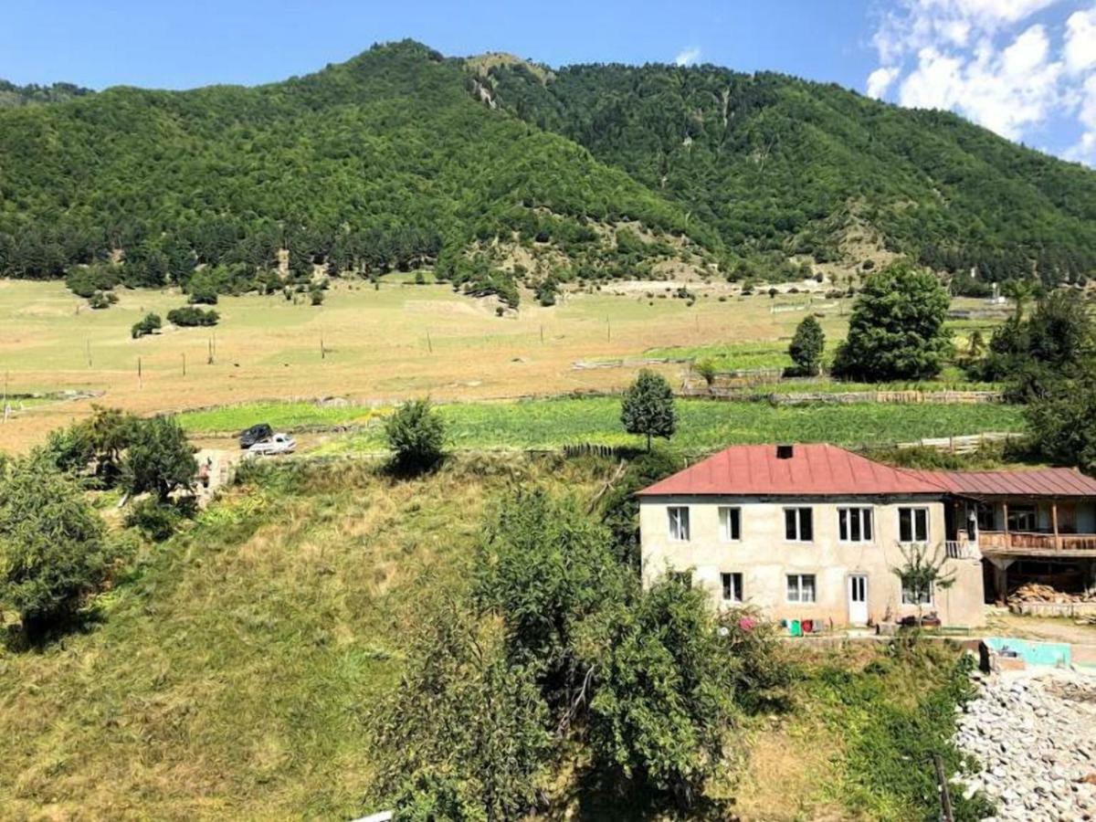 Hotel Guesthaus King Seti Mestia Exteriér fotografie